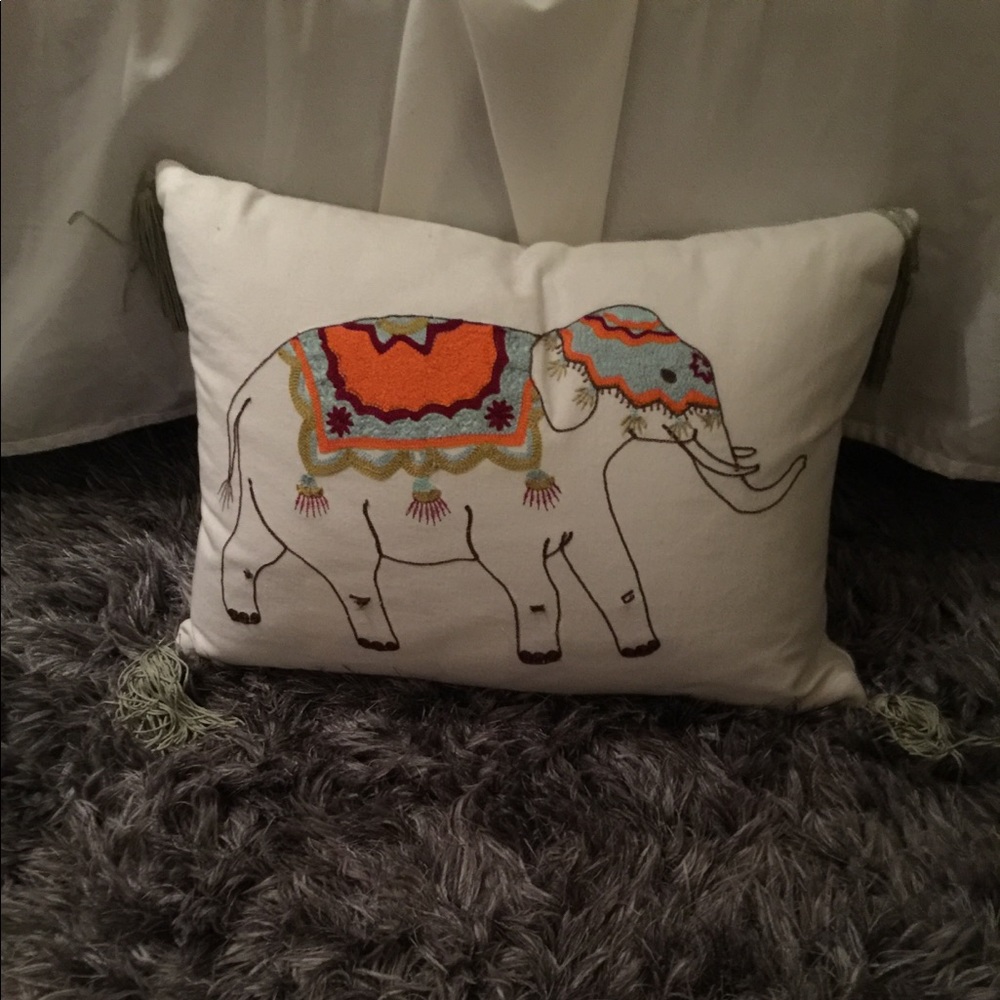 Decor pillow